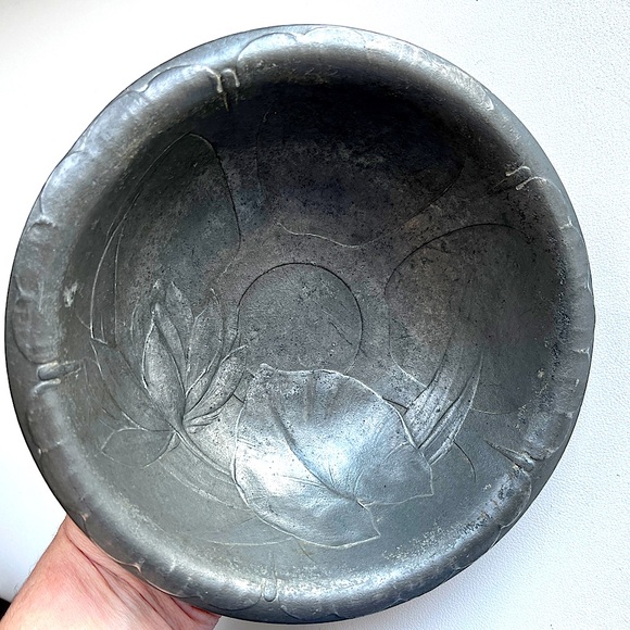 Kayserzinn Other - Art Nouveau Bowl Kayserzinn Pewter Floral Relief Engraving German Soap Dish